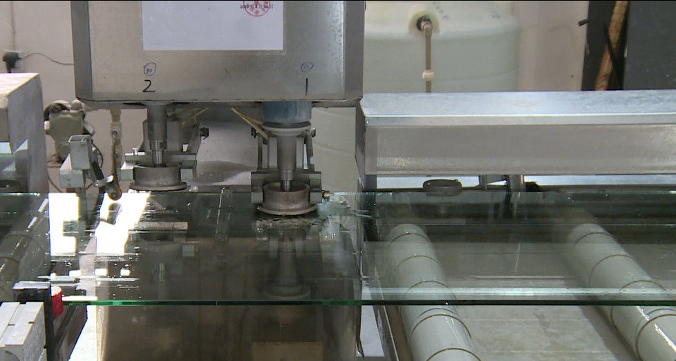 SWAN GLASS CO.,LTD linia produkcyjna producenta